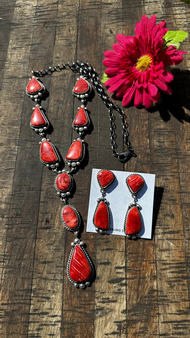 Red Spiny Lariat Set