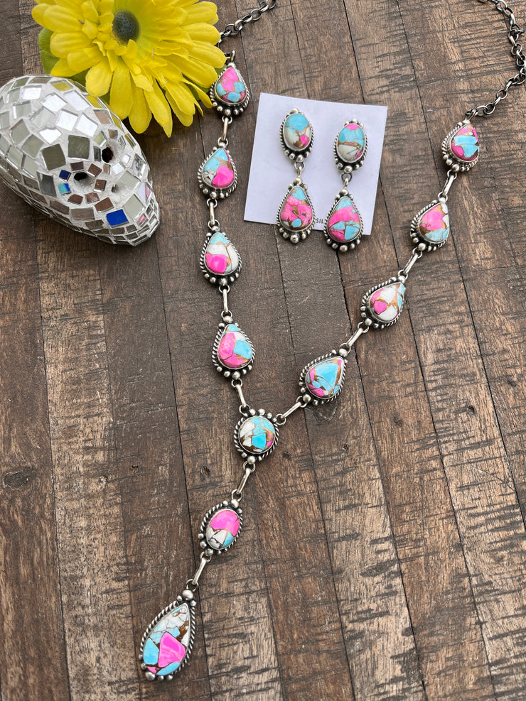 Cotton Candy Lariat