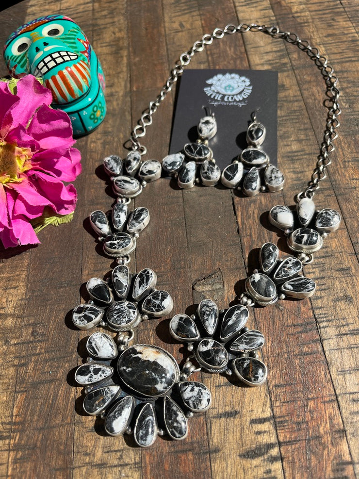 White Buffalo Necklace Set