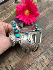 The "Cowpoke Saddle" Cuff