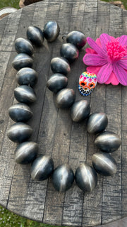 30" 40mm Navajo Pearls