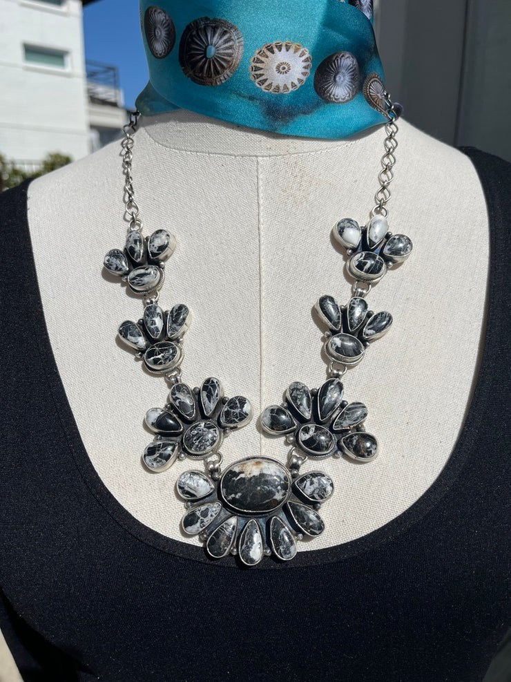 White Buffalo Necklace Set