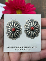 Red Spiny Concho Studs