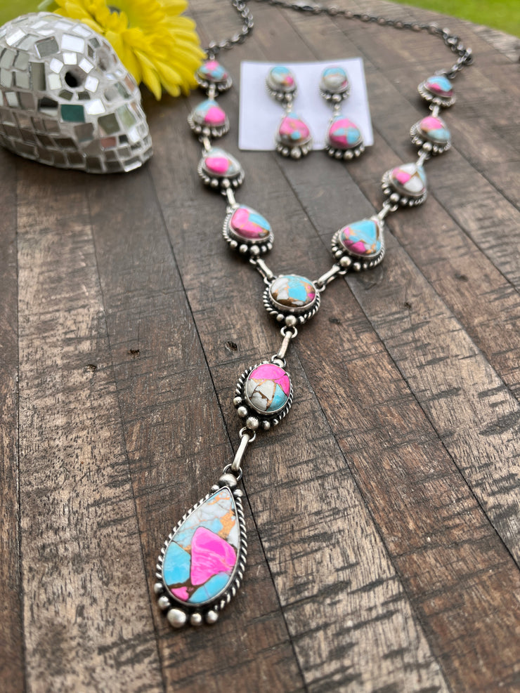 Cotton Candy Lariat