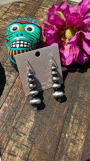 Handmade Navajo Pearls Earrings 5 pearls