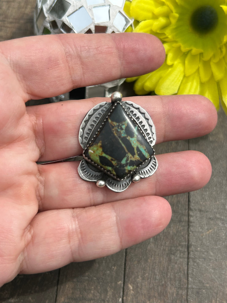 Adjustable Single Stone Blackjack Ring