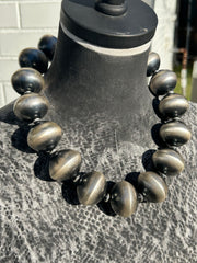 23"  35mm Navajo Pearls