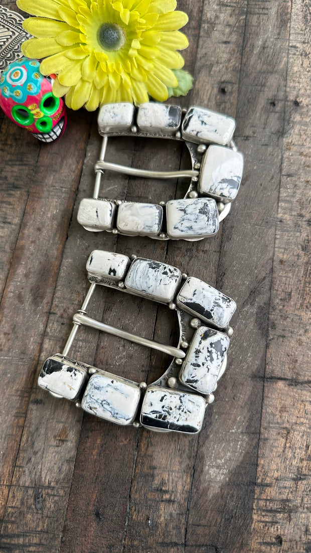 White Buffalo Belt Buckle 1-2