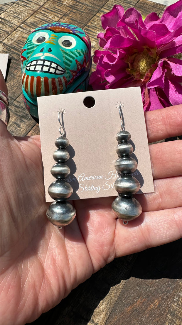 Handmade Navajo Pearls Earrings 5 pearls
