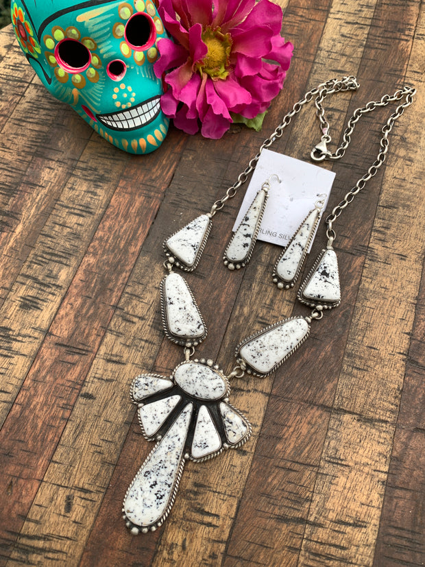 Half Cluster White Buffalo Necklace Set