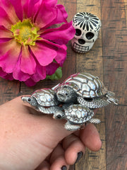 Adjustable "Family of Turtles" Ring