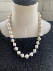 23" Freshwater Pearl and Peridot Necklace