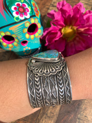 Triangle High Grade Kingman Cuff